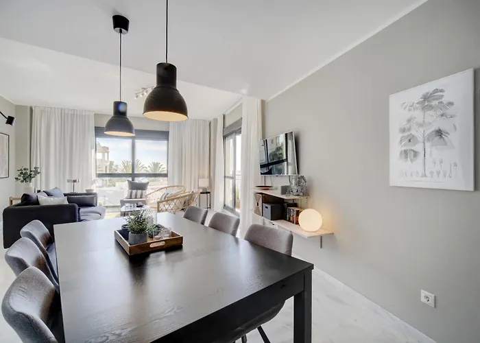 Cosmo 155m2 With A Sea View Apartment *