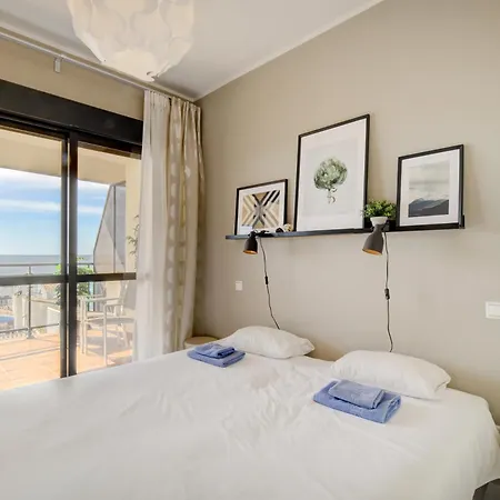 Cosmo 155m2 With A Sea View شقة *