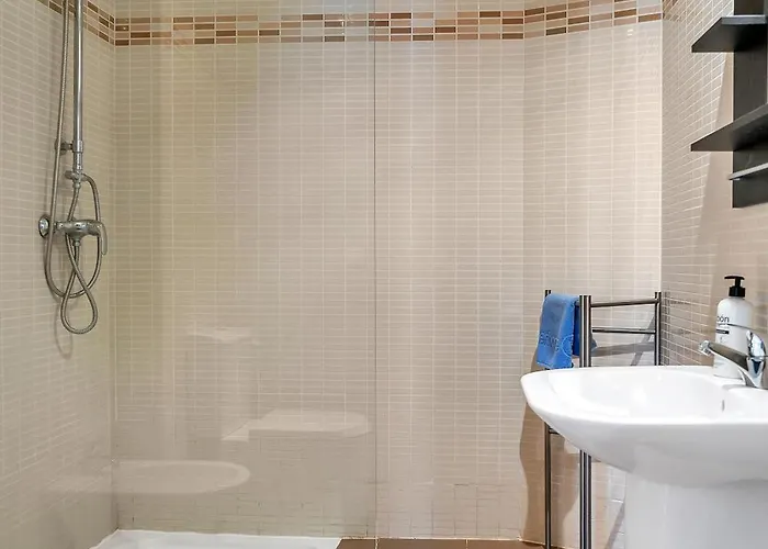 Cosmo 155m2 With A Sea View * إِستيبونا